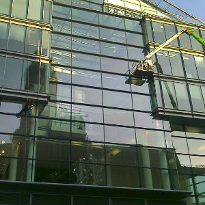 Cleaning high level windows &ndash; are your operatives working safely?