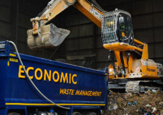 JCB machines put Economic Skips on top of the pile